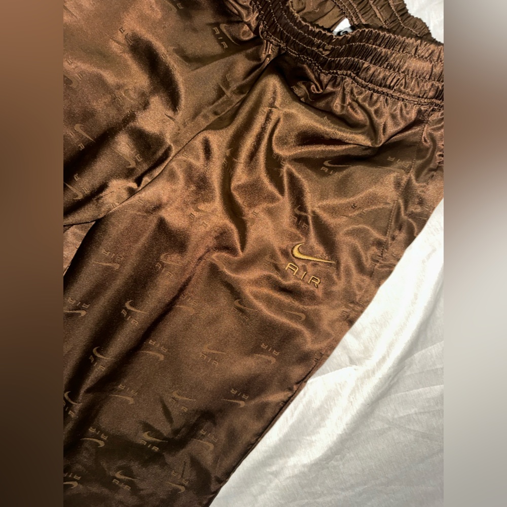 Nike glossy logo pant S